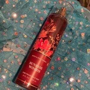 Bath & Body Works Sunrise Woods Fragrance